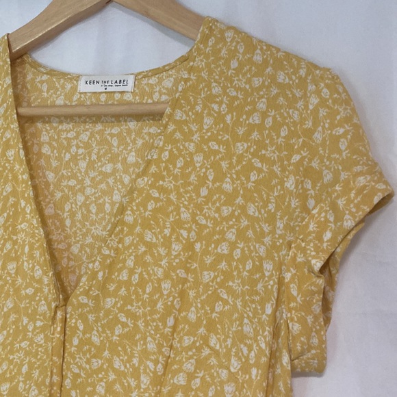 KEEN THE LABEL yellow floral dress size M - Picture 6 of 6